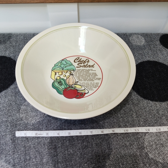 Vintage Chef's Salad Vintage Ceramic Bowl 11.5' - Picture 3 of 6